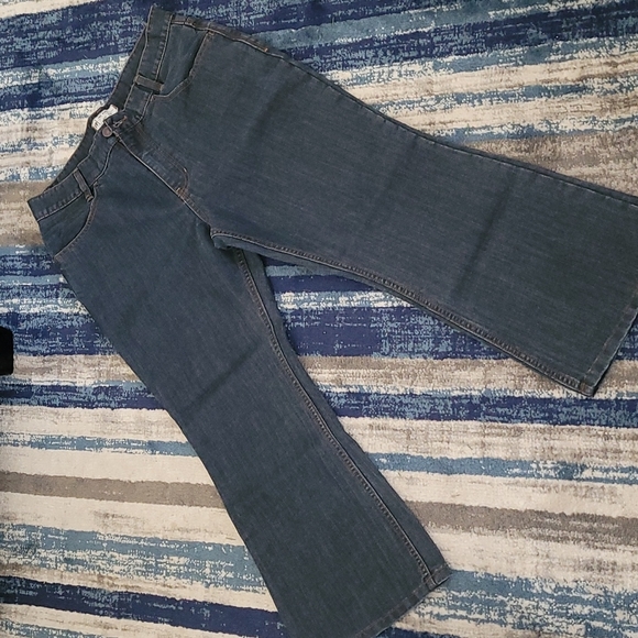 Free People jeans - Picture 2 of 6